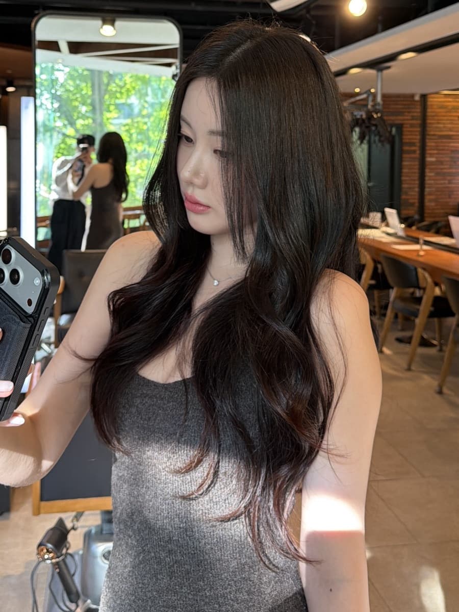 여성 컬러 스타일 · 준오헤어 강남우성사거리점